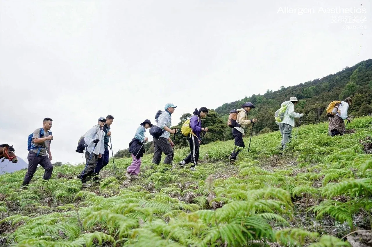 丽江茶马古道领导力项目徒步现场